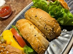 -Let'sBURGERplus·非常创意汉堡(三里屯店)