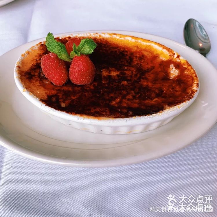 沪上老牌三大牛排馆之一的莫尔顿牛排