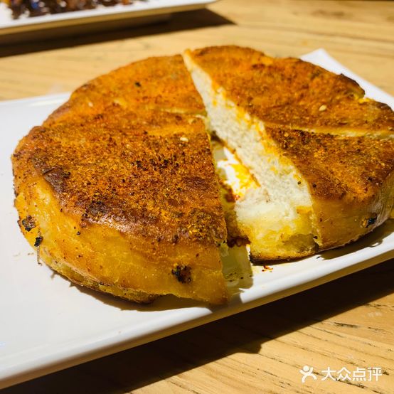 尕羊烤肉餐厅(安宁店)