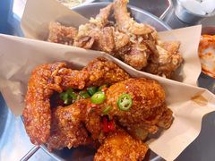 炸鸡翅一半一半-富乐满韩国正宗炸鸡韩国料理(虹泉路店)