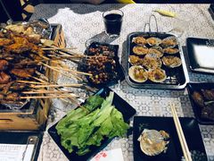 -云晓光头烧烤吧(新大陆广场店)