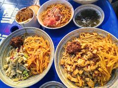-梅溪·小伙子干挑面(安吉总店)