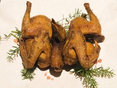 海盐焗乳鸽-小炳胜(卓悦中心店)
