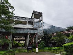 -四川汶川特大地震漩口中学遗址