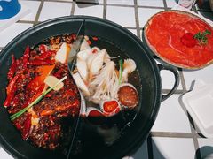 -贰回巷火锅馆(钟楼店)