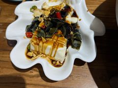 -东来菜馆•手抓海鲜家常菜•海鲜锅贴(鸽子窝店)