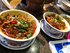 毛肚-沪小二炭火蛙锅(淮海中路美食不夜城店)