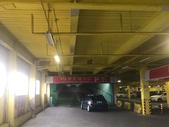 -欧尚超市苏州店停车场(金鸡湖路店)