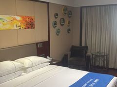 -济南南辛庄地铁站银座佳悦酒店