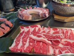 -哈哈碳都·牛肋条无限自助烤肉(宝龙店)