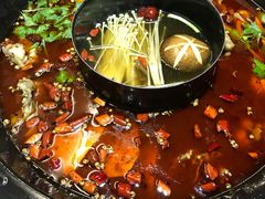 红汤菌菇锅底-味仙疯美蛙鱼头(清扬路总店)