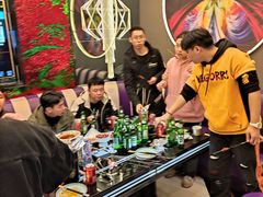 -星璨火吧KTV聚会餐厅(丰庆路店)