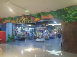 -利奥梦幻主题乐园(爱琴海购物公园店)