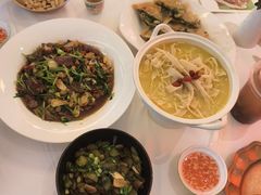 -桂满陇·手作小笼包&江南叫花鸡(中山公园店)