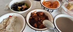 -爱陪伴一对一月子中心(融侨店)