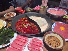 -萍姐火锅·公路夜市(武汉首店)