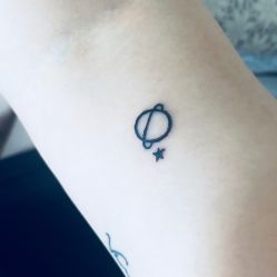 -SNOW TATTOO STUDIO
