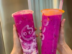 红果小姐姐-CoCo都可(湖滨银泰店B区店)