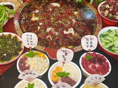 -烧哥美蛙肥肠鱼火锅·十五年社区店