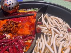 -憨铁匠老火锅(龙岗万科里店)