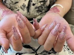 -斯馨·健康美甲美睫