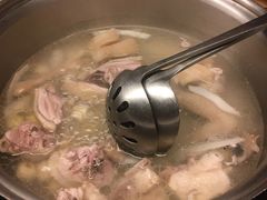 竹笙椰子鸡-大头椰·椰子鸡火锅(新梦店)