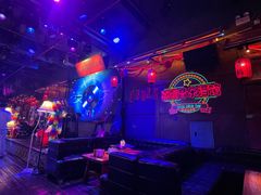 -喜鹊音乐酒馆(西街店)