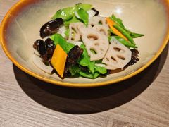 -青年公社烤鸭(姚家园万象汇店)
