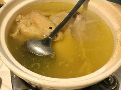 放养老母鸡汤（半只）-深山老屋(国顺东路店)