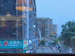-必胜客(机场路店)