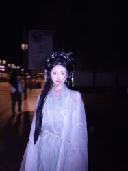 -一揽芳华汉服旗袍体验馆(拙政园店)