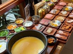 -银米·云南传统过桥米线(双廊黑金冠店)