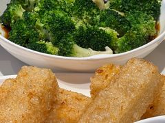 -巷子宽·酸菜鱼(迪士尼小镇店)