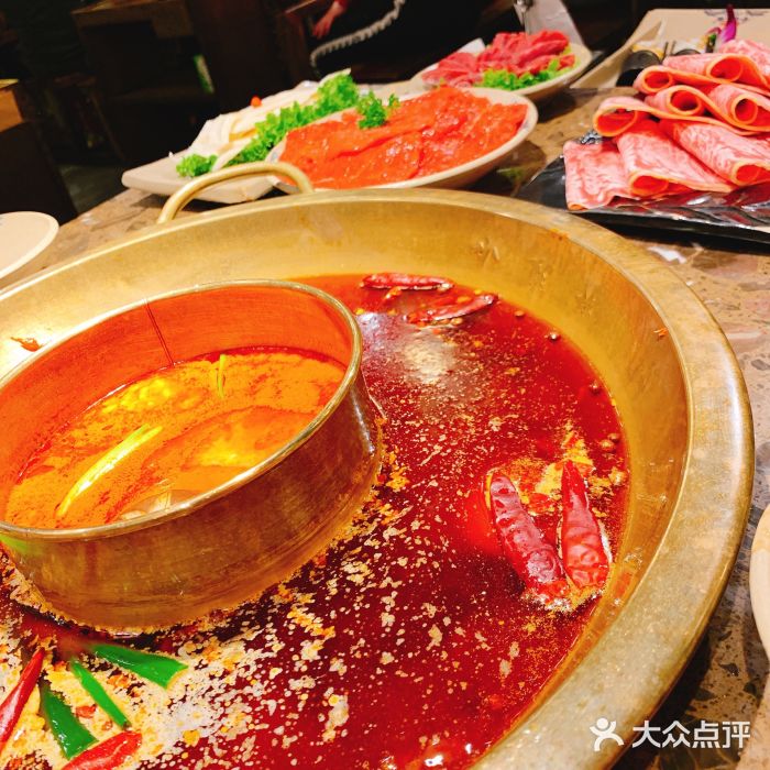 小龙坎老火锅图片