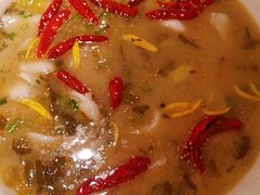 酸菜鱼-YUOZUO渝作·川渝冒肚(崂山店)