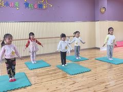 -小银星艺术团(河埒口校区)