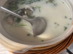 -天乐农家鱼头王(天目湖店)