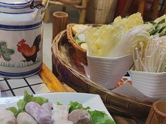 -山悦里 山野·鲜火锅(罗斯福广场店)