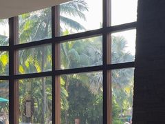 -三亚湾海居铂尔曼度假酒店