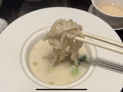 -玥轩YUE HIN(IFS国际金融中心店)