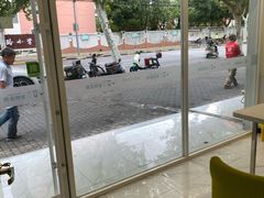 -艾吉宠物医院·疑难杂症转诊中心·猫友好(碧江路院)