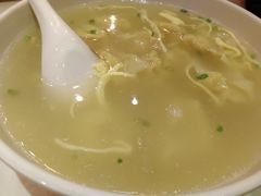 鲜肉小馄饨-东泰祥生煎馆(重庆北路店)