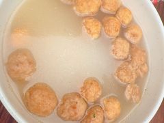 -何胖子丸子汤(南海街店)