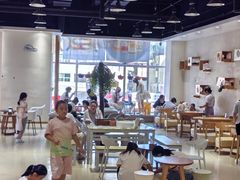 -藏猫猫咖啡主题馆(中央大道店)