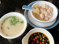 -老来福·非遗酸汤兔(凯旋路店)