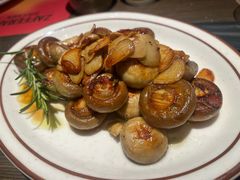 西班牙蒜香口蘑-ZAFFERANO西班牙海鲜饭(上海首店)