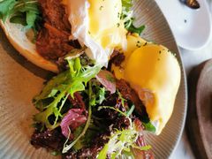 疯狂手撕牛肉班尼迪克蛋-The Rug Cafe(王府中环店)