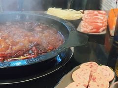 -重庆川渝肥妹火锅