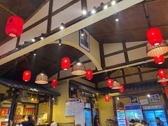 -富正毅三下锅·湘西韵味(天门山索道店)