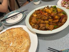 -汗腾格里·风味餐厅(新疆驻京办店)